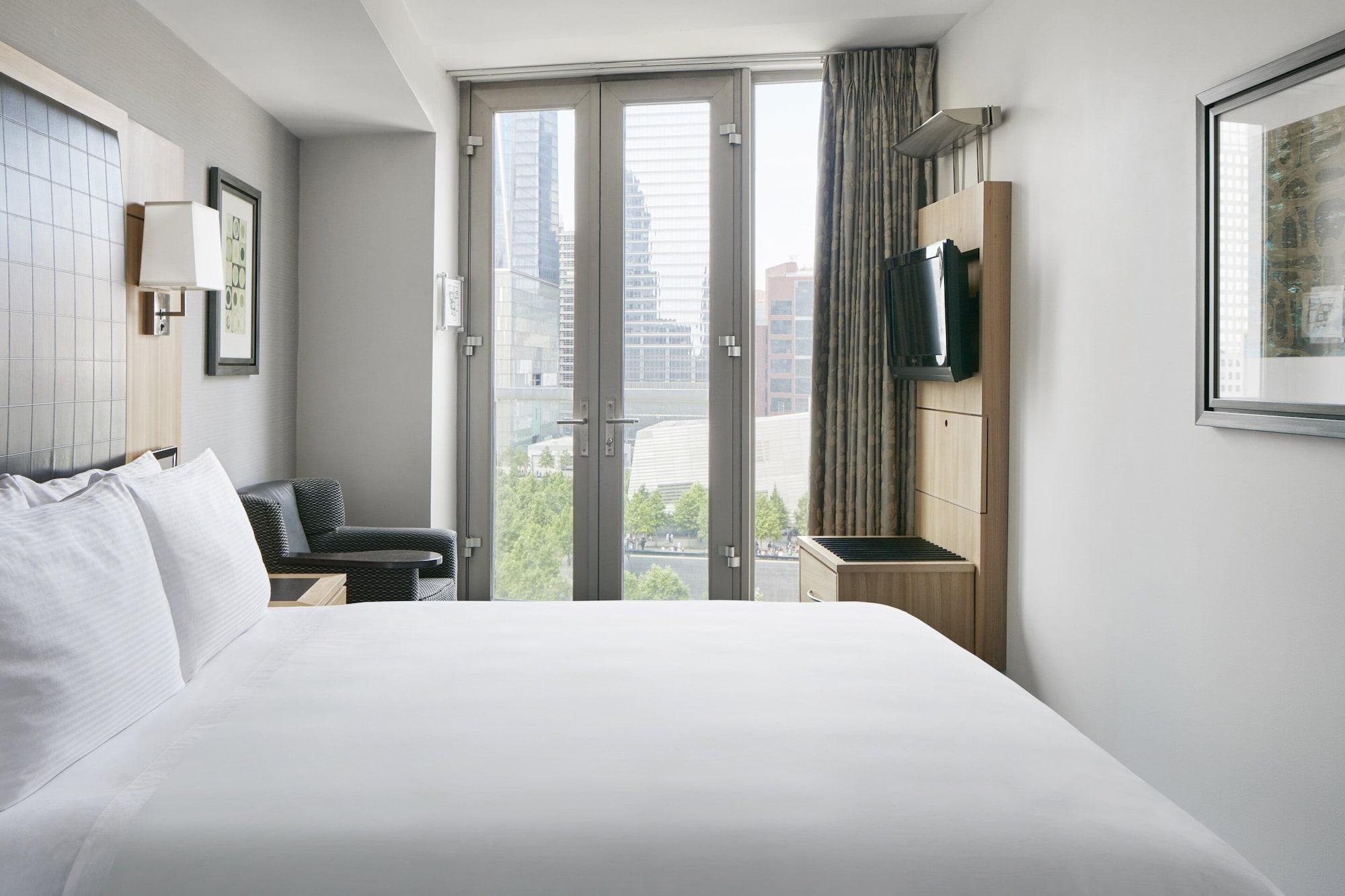 Hotel Club Quarters World Trade Center, 4*